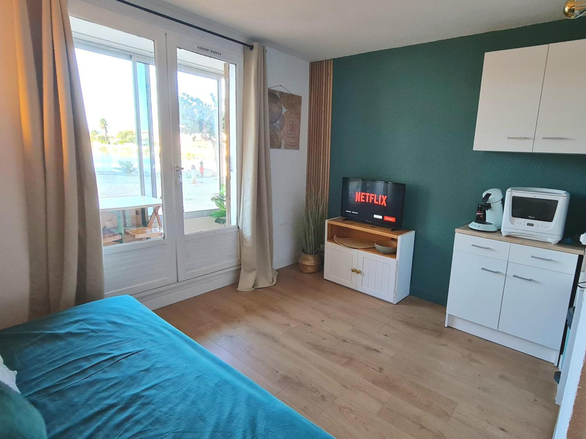 Splendide Appartement Golden House Vue Lac Et Montagne Port-la-Nouvelle Zewnętrze zdjęcie